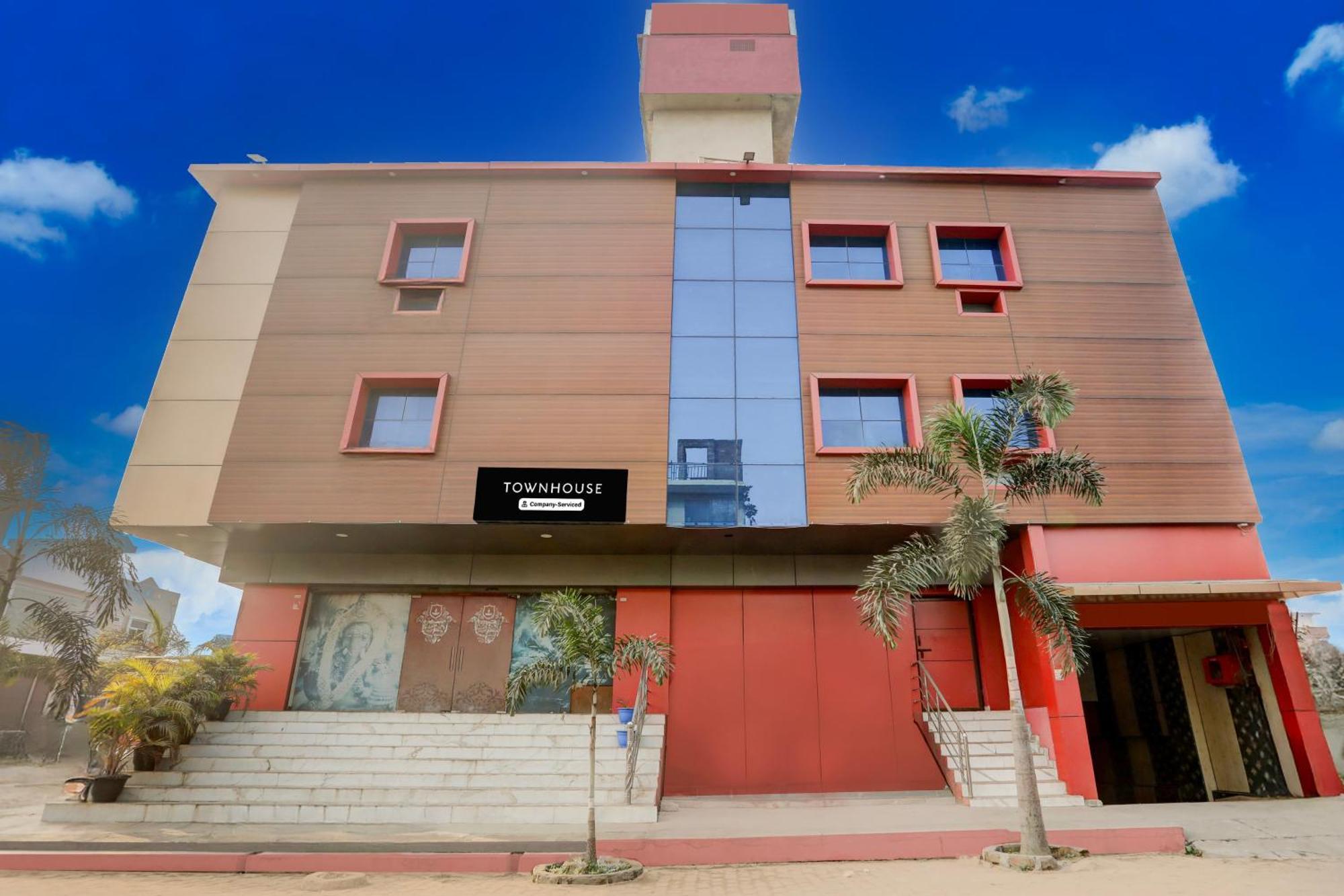Hotel Super Townhouse Gida Near Rto Office Gorakhpur Exterior foto